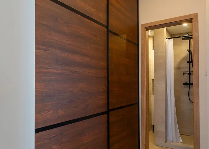 Opus شقة زادار